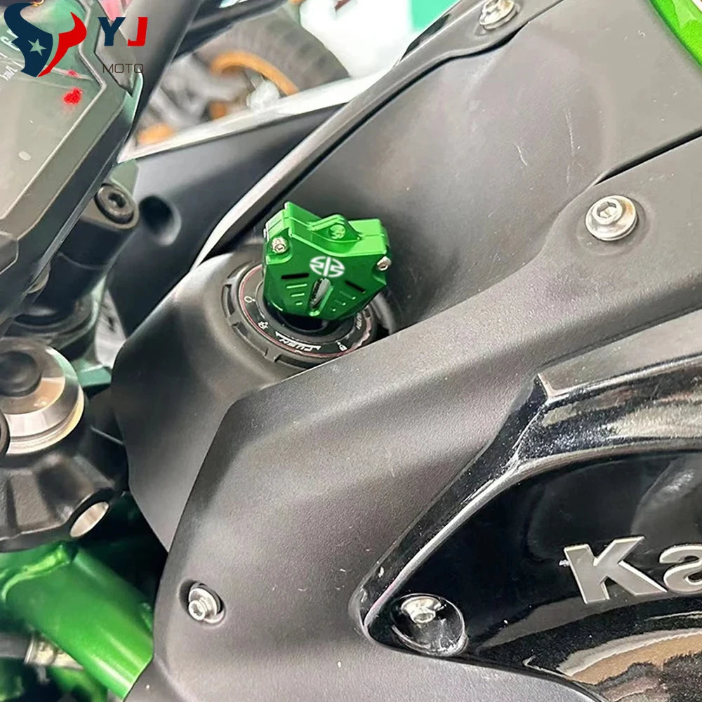 For KAWASAKI Ninja 650 400 ZX6R 1000SX ZX10R Z900 Z650 Z900RS Z1000 Z400 Motorcycle Accessorie Key Shell Key Case Cover Keychain